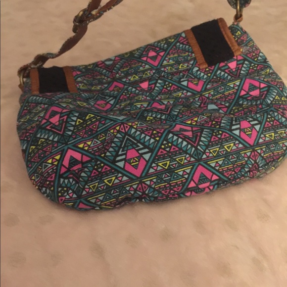 Cloth Printed Cross Body - Picture 3 of 6